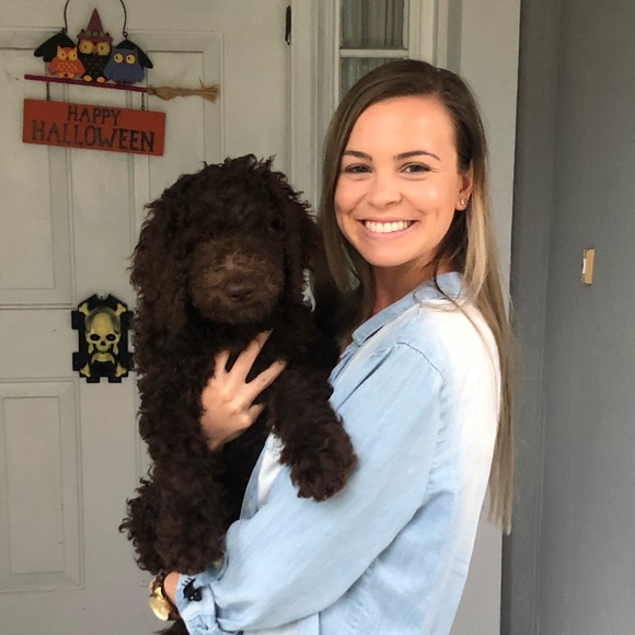 Meet your Posher, Carolyn - Picture 1 of 1